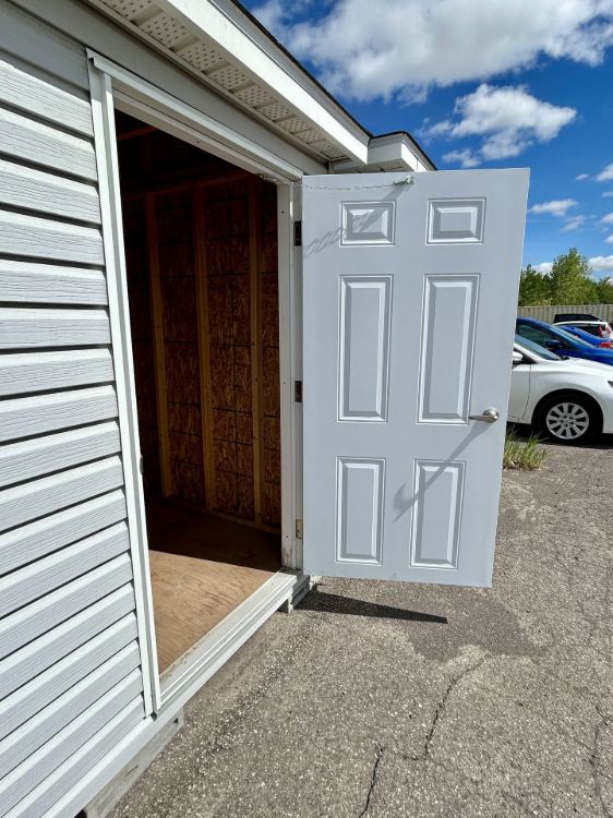 Image de Cabanon - Le Mauricie 8x8 - Démonstrateur
